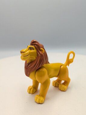 Disney Burger King Lion King Adult Simba Action Figure or Cake Topper Toy fig